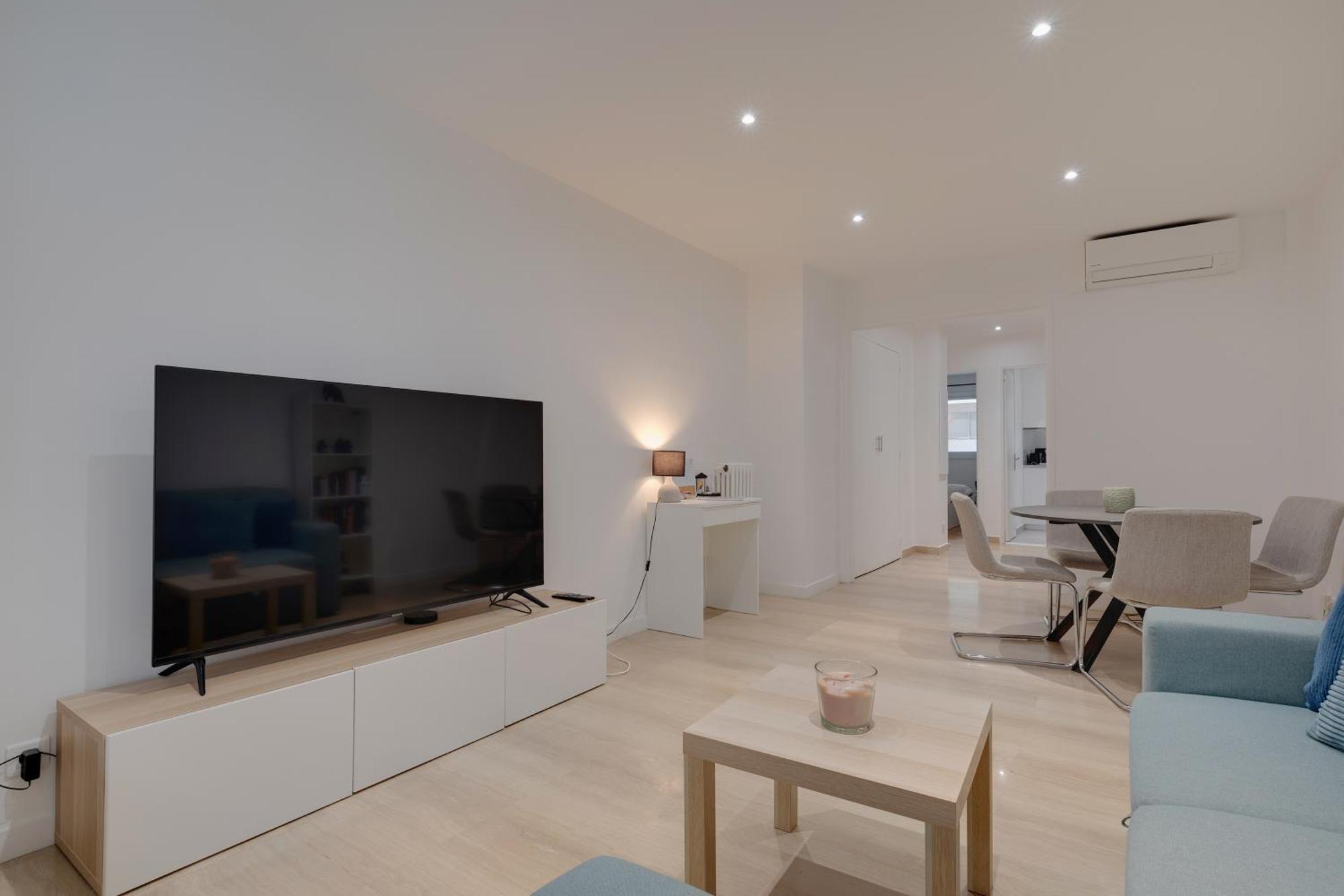 Newly Renovated Charming Downtown Apartment Antibes Zewnętrze zdjęcie
